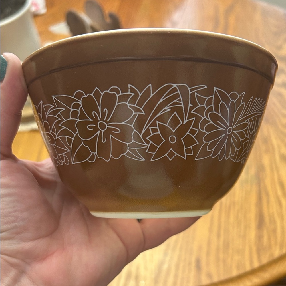 Vintage PYREX Woodland 401